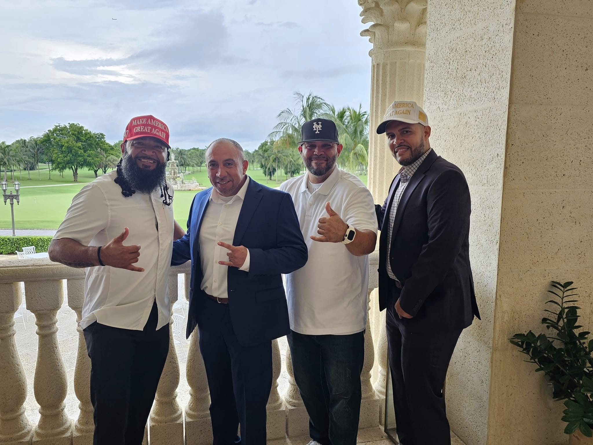 JamminLu with supporters at Trump event